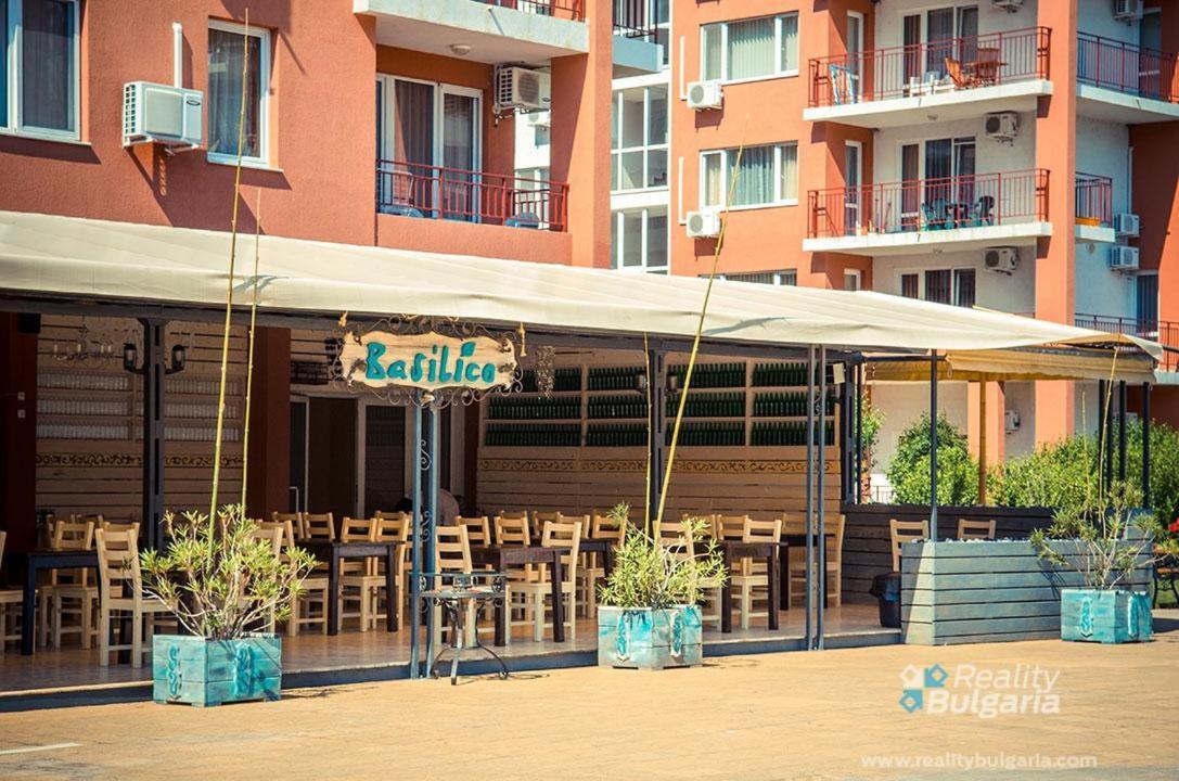Beautiful Apartment Right By The Sea, Sveti Vlas Εξωτερικό φωτογραφία