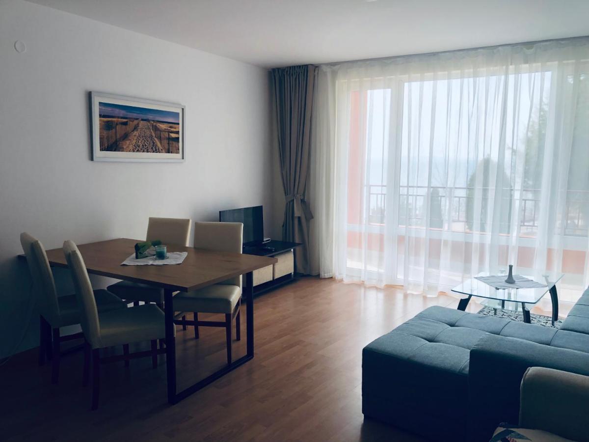 Beautiful Apartment Right By The Sea, Sveti Vlas Εξωτερικό φωτογραφία